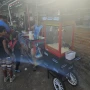 Foto 1:  Two Kids